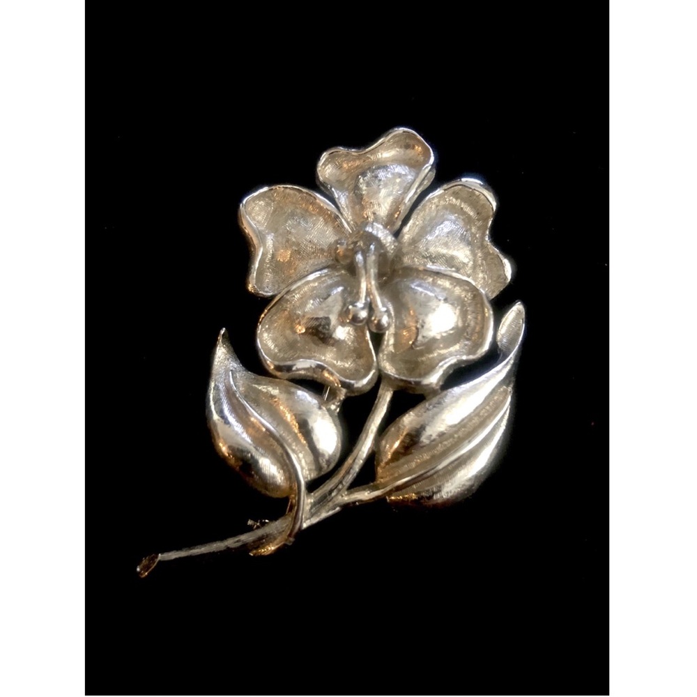 Vintage Pewter/Silver Coated Brooch/Pin.